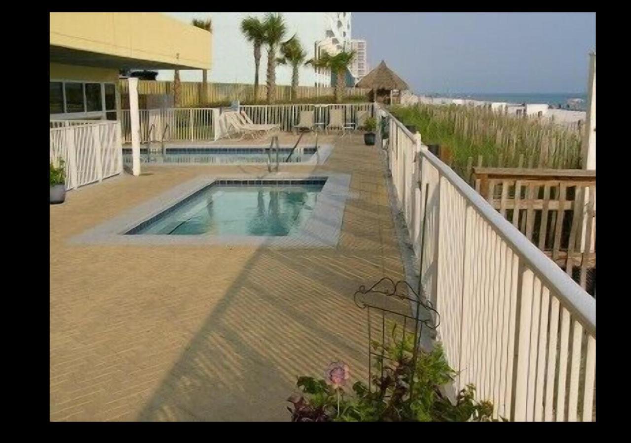 Beautiful Beachfront Views - The Retreat At Emerald Isle Panama City Beach Exterior photo